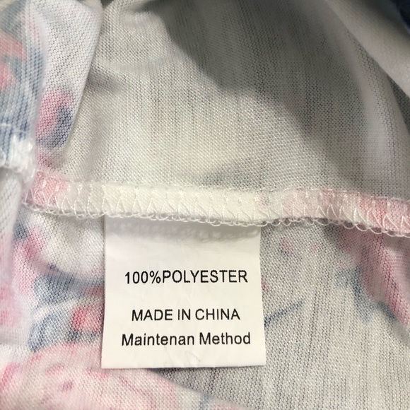 Ceasikery Women’s 3/4 Length Sleeve Top - Picture 8 of 8